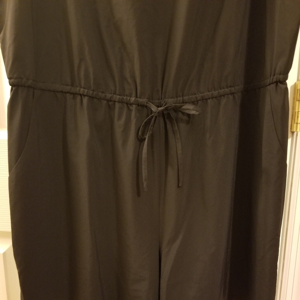 Black Romper - Picture 5 of 5